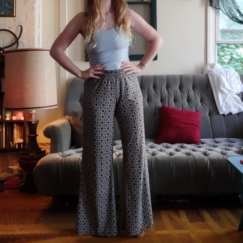 Patterned bell bottom fabric pants
